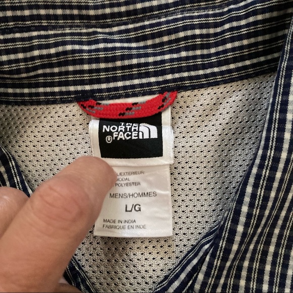 THE NORTH FACE PERFORMANCE BUTTON DOWN LONG SLEEVE SIZE L - Picture 4 of 6